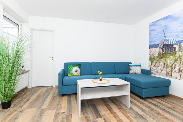 Licht appartement met wintertuin op loopafstand van het strand in Bensersiel - thumbnail 4
