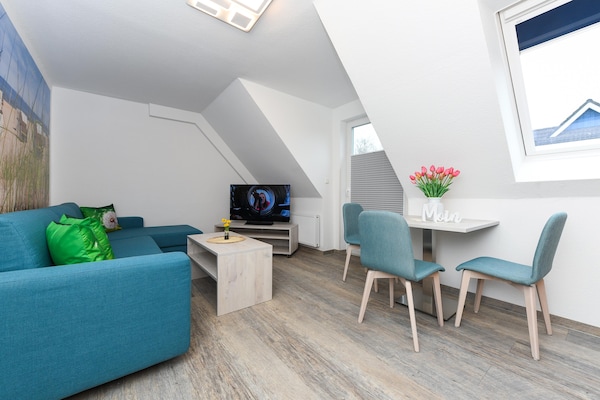 Op 850 m van zee: Knus appartement Haus Strandkorb 7 in Bensersiel - thumbnail 5