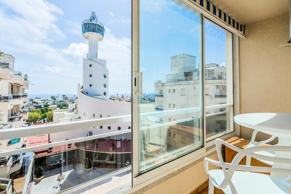 Modern appartement aan de kanalen van Empuriabrava voor 4 personen - thumbnail 2