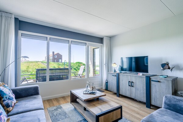 Juliana 042: Comfortabel appartement met zeezicht in De Koog - thumbnail 2