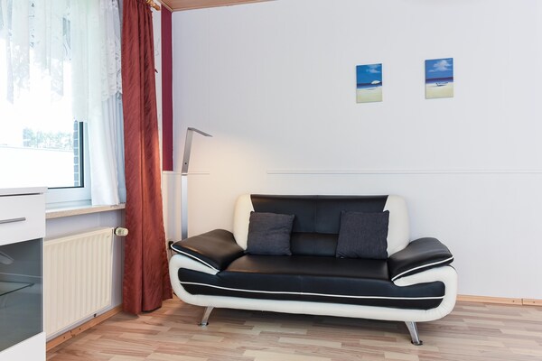 Licht appartement op de begane grond nabij strand en dijk in Bensersiel - thumbnail 6