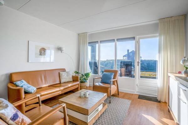 Modern appartement met zeezicht en duinuitzicht in De Koog - thumbnail 3