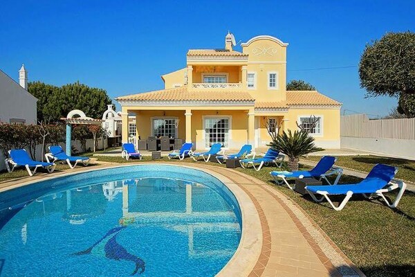 Ruim vakantieappartement in Guia voor 10 personen met tuin, dicht bij stranden - thumbnail 5