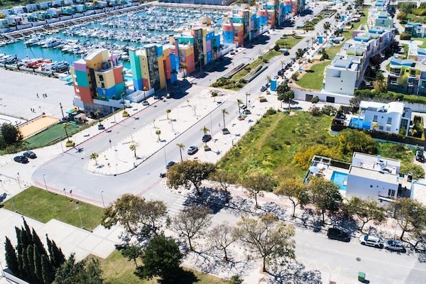 Ruim appartement met privézwembad bij de jachthaven van Albufeira - thumbnail 4