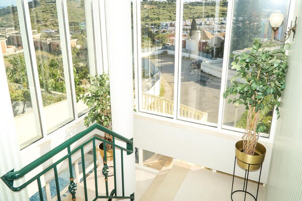 Ruim appartement met zeezicht en tuin in Albufeira voor 11 personen - thumbnail 6