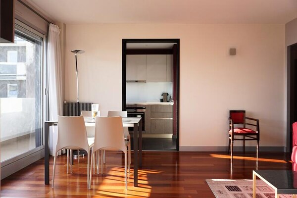 Elegant appartement met panoramisch dakterras in het 15e arrondissement - thumbnail 4
