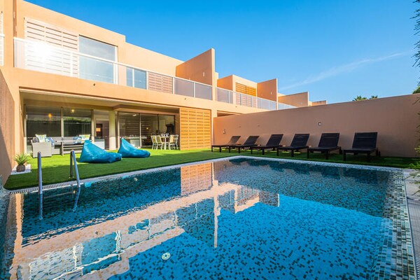 Ruim appartement met privézwembad en tuin in het hart van Albufeira - thumbnail 1