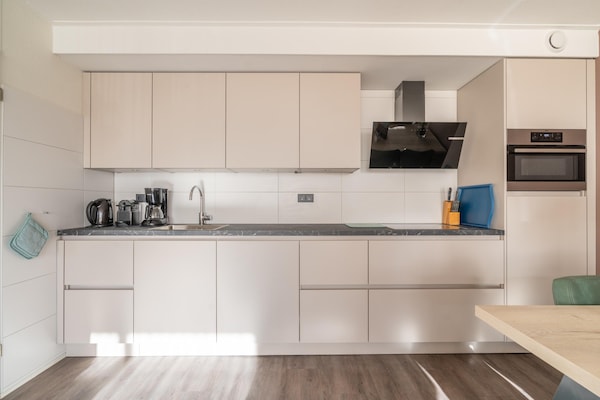 Juliana 074: Luxe 4-persoons appartement op begane grond, 200m van strand - thumbnail 6