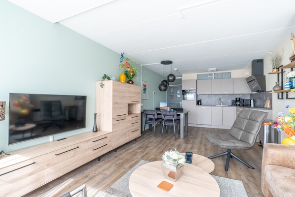 Juliana 088: Gerenoveerd appartement met zeezicht in De Koog - thumbnail 5