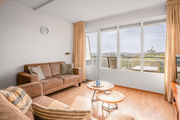 Juliana 090: Appartement met zeezicht op loopafstand van strand en centrum - thumbnail 2