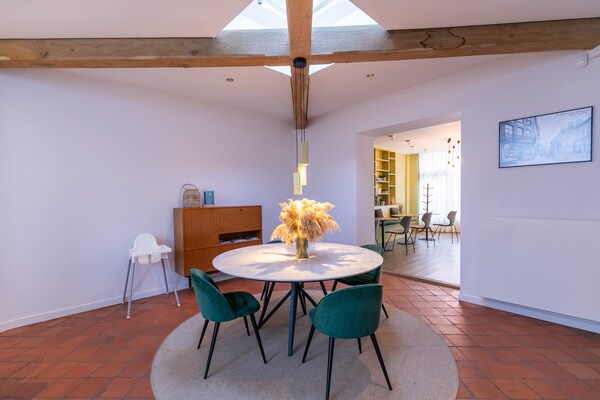 12-persoons designvakantiehuis in hartje Hasselt - thumbnail 3