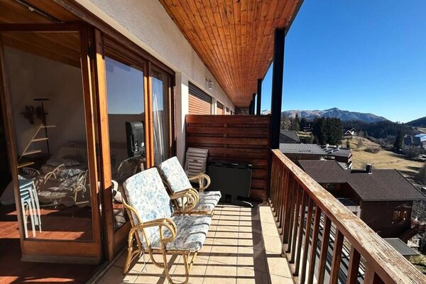 Ruim appartement met terras en bergzicht in Valberg - thumbnail 2