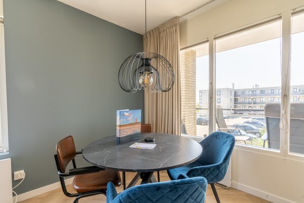 Sfeervol hoekappartement met zeezicht, 200m van het strand in De Koog - thumbnail 6