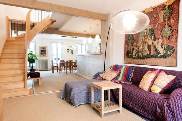 Luxe Appartement in Historisch Hart La Rochelle – 130m² met Tuin - thumbnail 3
