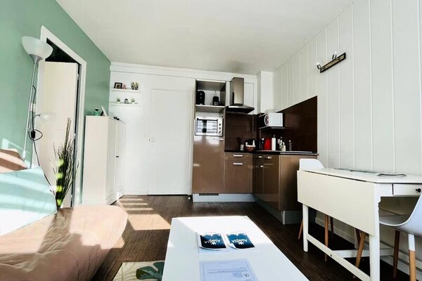 Knus appartement in hartje La Rochelle, vlakbij de oude haven - thumbnail 2