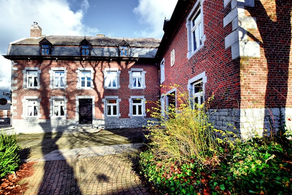 Landhuis Delhaise: Ruim toevluchtsoord voor 25 personen in Mesnil-Saint-Blaise - thumbnail 3