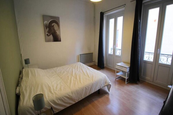 Authentiek appartement in Bagneres de Luchon, vlakbij de kabelbaan en thermen - thumbnail 5