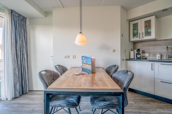 Modern appartement De Zeedistel: bosrijk genieten nabij strand en centrum De Koog - thumbnail 6