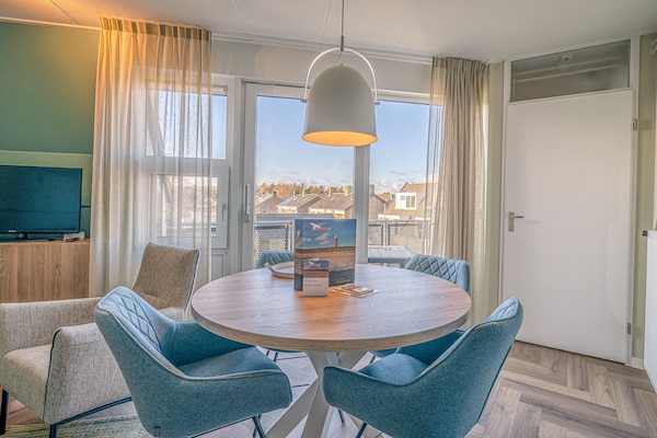 Modern bosappartement met westbalkon op loopafstand van centrum De Koog - thumbnail 4