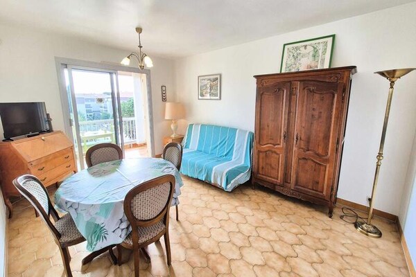 Zonnig appartement op loopafstand van haven en strand in Sanary-sur-Mer - thumbnail 3