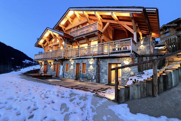 Luxe chalet Les Gets met sauna, jacuzzi en panoramisch uitzicht op de Alpen - thumbnail 4