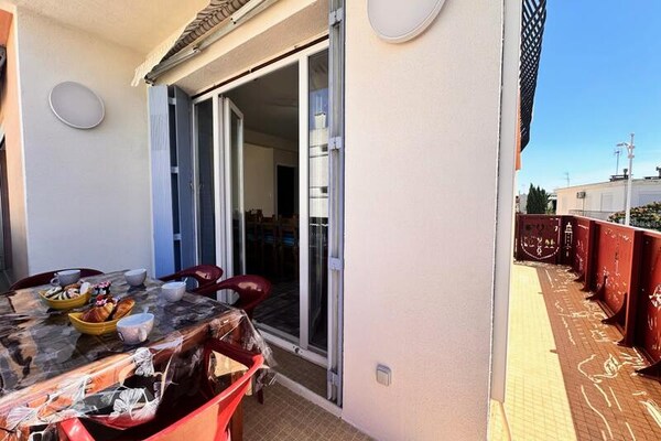 Zonnig appartement met terras op 400 meter van het strand in Le Grau du Roi - thumbnail 5