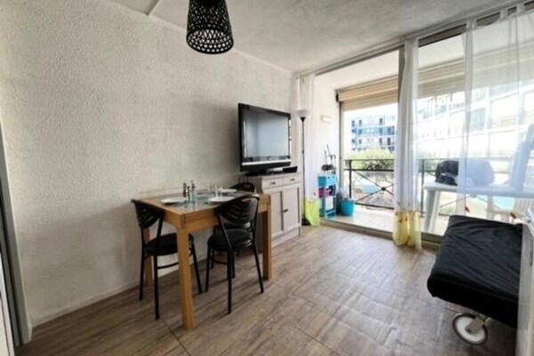 Comfortabel appartement in Résidence Le Lagon Bleu, 5 min van strand Le Grau du Roi - thumbnail 3