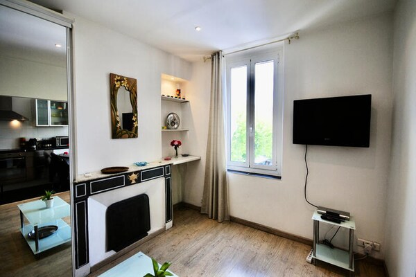 Knus appartement in hartje Cannes, vlakbij Palais des Festivals - thumbnail 3