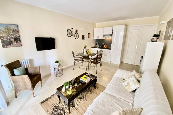 Modern appartement in Cannes, 600m van het strand en de Croisette - thumbnail 1