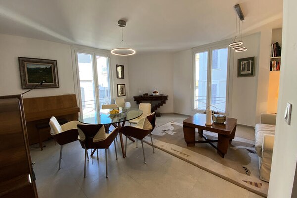 Stijlvol 3-slaapkamerappartement op 5 minuten van Palais des Festivals - thumbnail 2