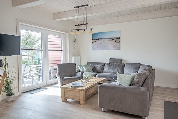 Ruim vakantiehuis voor 5 personen, 30 meter van de Waddenzee in Dagebüll - thumbnail 2