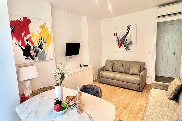 Licht appartement in Cannes, vlakbij de Croisette en het strand - thumbnail 2