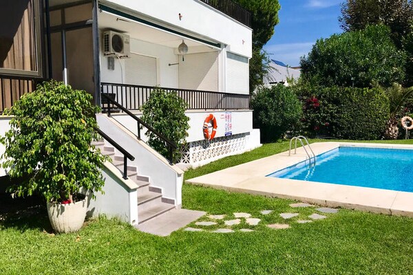 Zonnig appartement in Marbella, op 100 meter van het strand van Puerto Banús - thumbnail 4