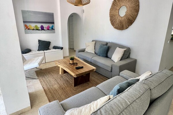 Licht appartement bij het strand van El Saladillo, Estepona - thumbnail 2
