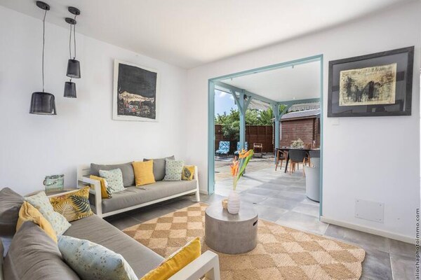 Luxe appartement voor 6 personen met tuin en airco nabij strand Gros Raisin - thumbnail 2