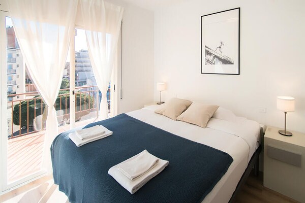 Ruim appartement met terras in hartje Roses, 6 personen, 70m² - thumbnail 1