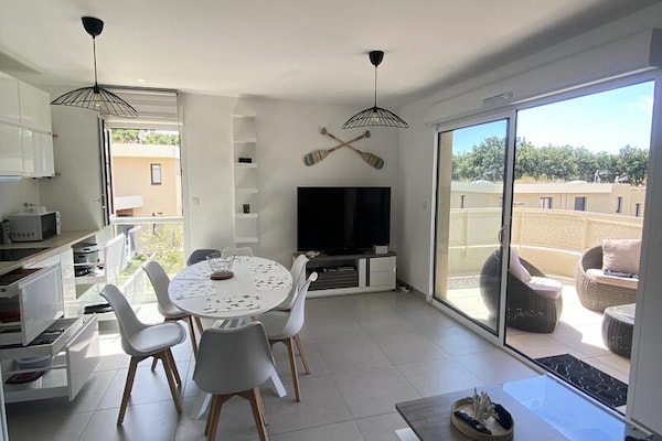 Appartement aan zee in Saint Mandrier met terras en airco voor 6 personen - thumbnail 2