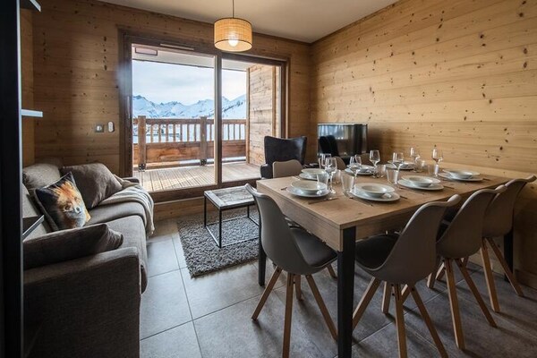 Ski-in, ski-out appartement voor 8 personen met panoramisch uitzicht in La Toussuire - thumbnail 2