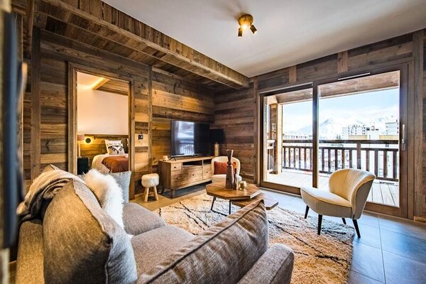 Ski-in/ski-out appartement met jacuzzi en uitzicht in La Toussuire - thumbnail 2