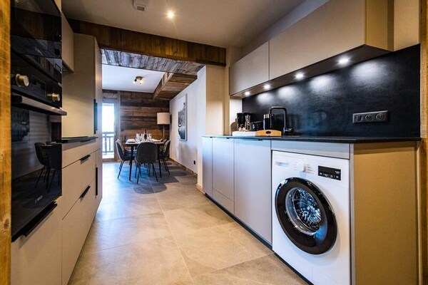 Ski-in/ski-out appartement met jacuzzi en uitzicht in La Toussuire - thumbnail 5