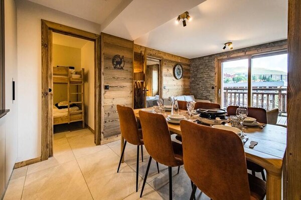 Ski-in/ski-out appartement voor 6 personen direct aan de piste in La Toussuire - thumbnail 1