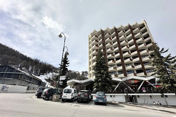 Knusse studio in Vars Les Claux, direct aan de piste - thumbnail 1