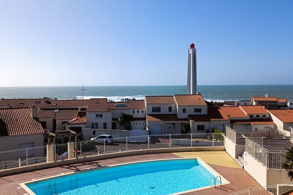 Knus huisje met tuin en zwembad in historisch La Chaume, Les Sables d'Olonne - thumbnail 4