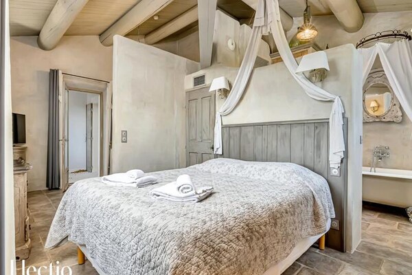 Romantisch appartement met panoramisch uitzicht in Oppède, Provence - thumbnail 2