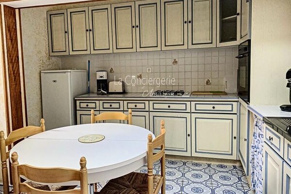The Blue House: Vakantieappartement met zeezicht op de kliffen van Ault - thumbnail 5