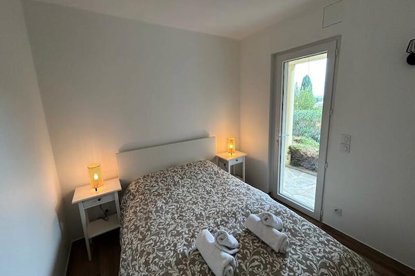Licht appartement bij strand Bormes-les-Mimosas, airco & parkeren - thumbnail 4