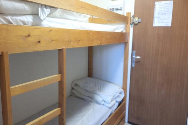 Knus appartement op 7e verdieping met adembenemend bergzicht in Puy St Vincent - thumbnail 1