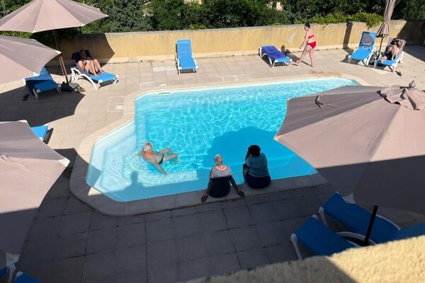 Appartement voor 6 personen bij de Thermen van Avène in de Haut-Languedoc - thumbnail 2