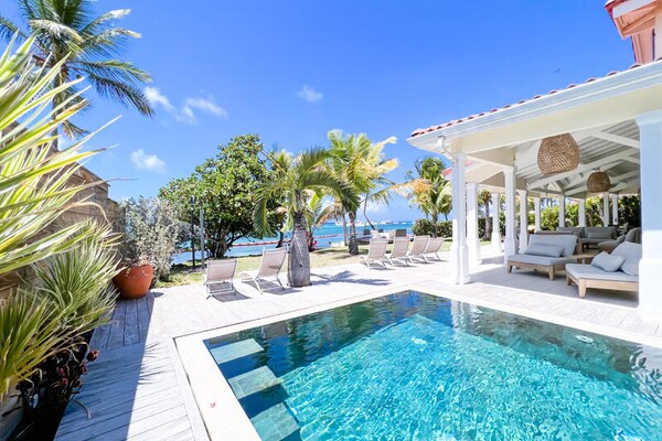 Villa Brava: Luxe aan de Lagune van Saint-François met Privéstrand en Infinity Pool - thumbnail 2