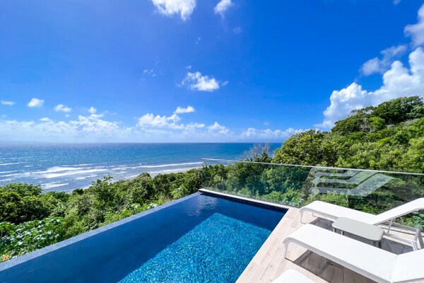 Villa Corail Bleu: Luxe appartement direct aan zee in Saint-François - thumbnail 1